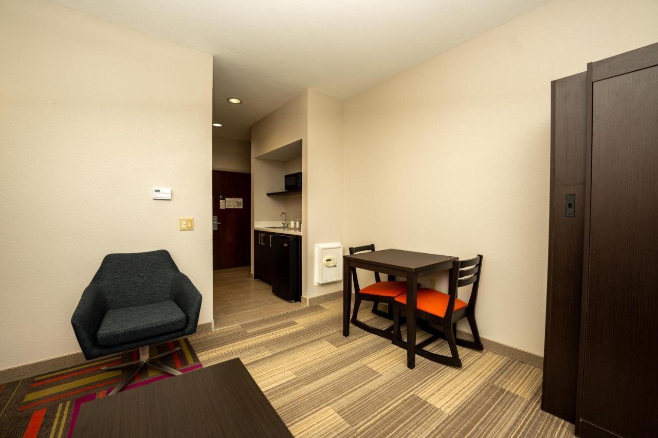 Holiday Inn Express & Suites Deer Park By Ihg Eksteriør bilde
