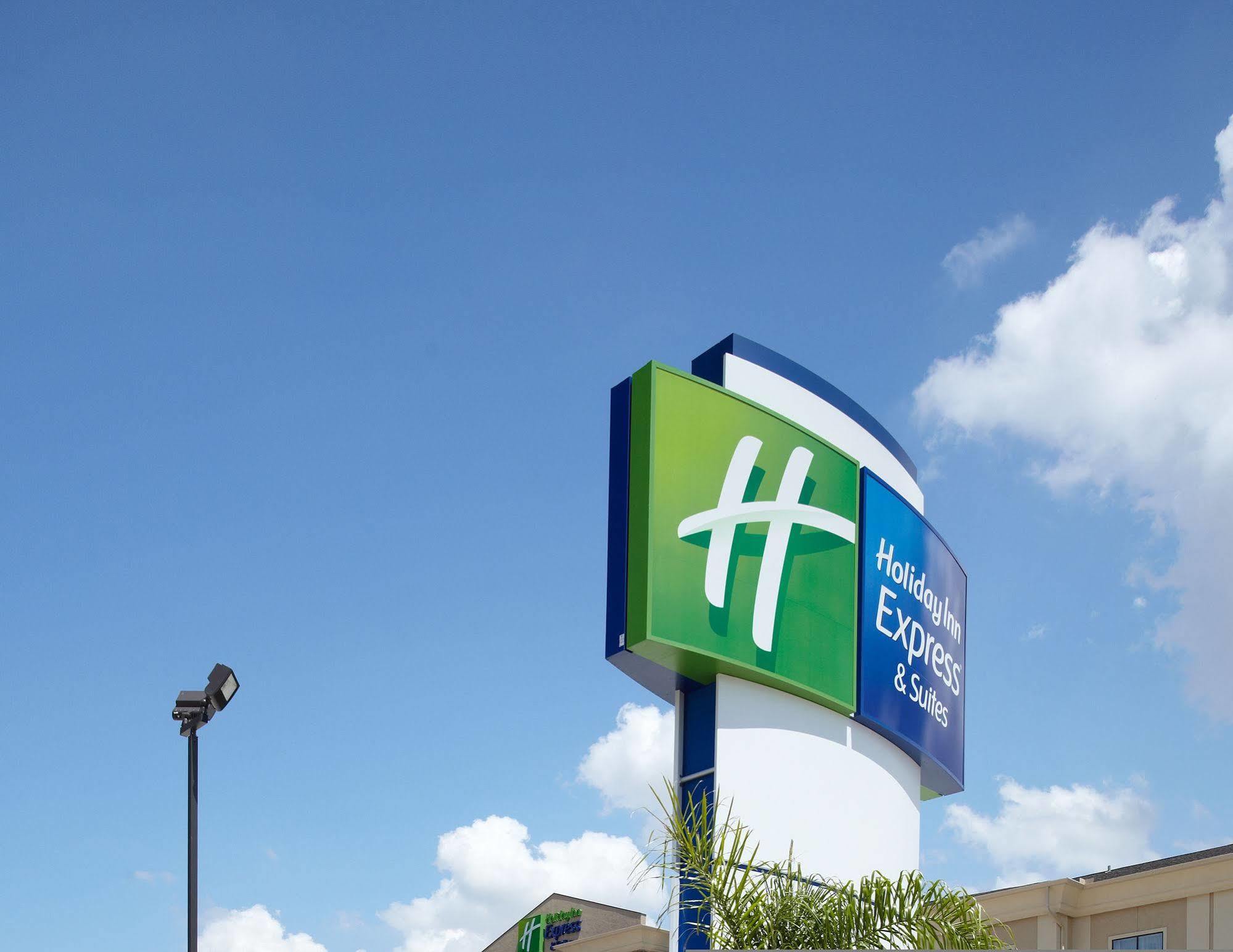 Holiday Inn Express & Suites Deer Park By Ihg Eksteriør bilde